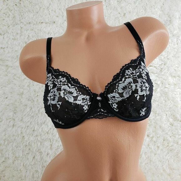 VS 32DD Black Lace Mesh Unlined VINTAGE !!!! Demi Desire Bra - Picture 1 of 4